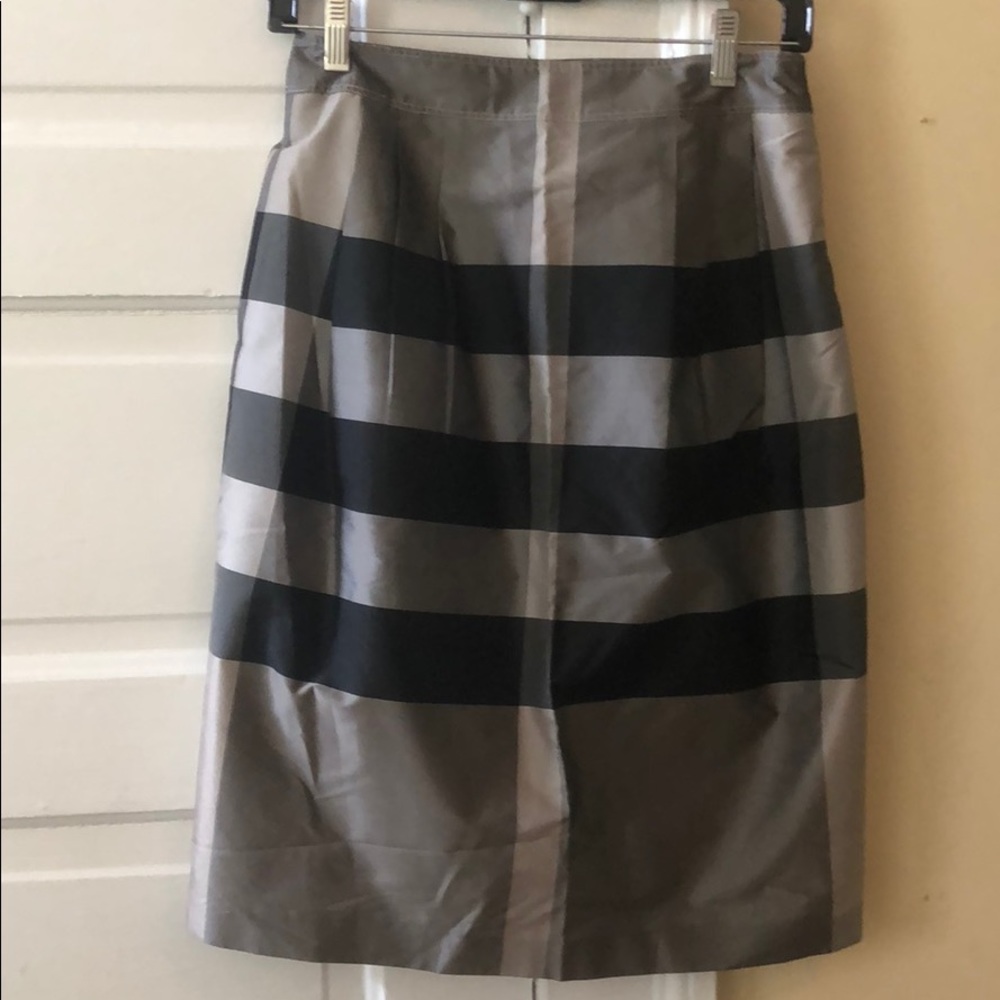 Burberry skirt